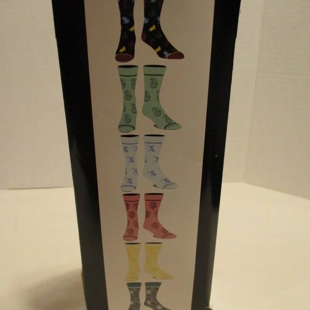 Harry Potter Socks Bioworld NEW Woman Size 8-12 Blue Yellow Pink Crew Set Of 6